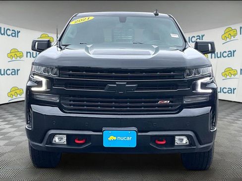 Used 2021 Chevrolet Silverado 1500 LT Trail Boss w/ Convenience Package II AWD/4WD image 2