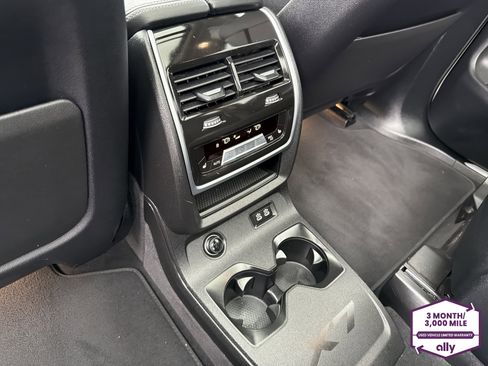 Used 2024 BMW X7 xDrive40i w/ Executive Package image 14