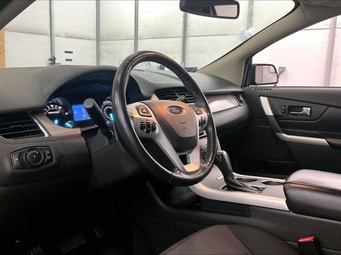 Used 2013 Ford Edge SEL image 12