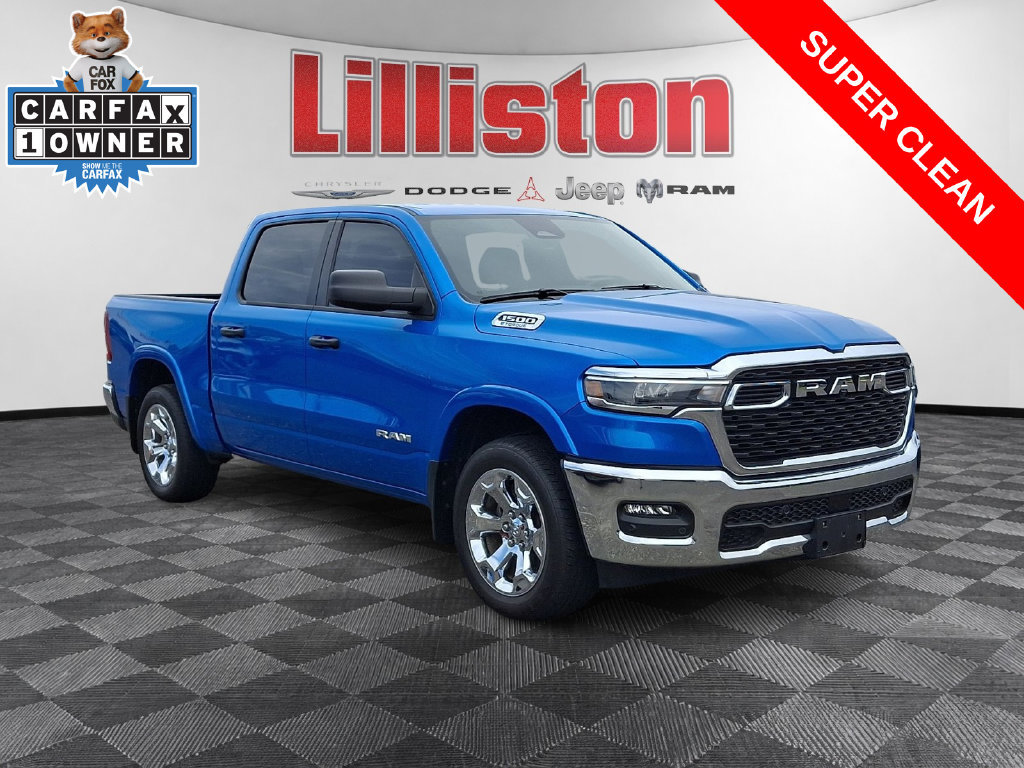 Used 2025 RAM 1500 Big Horn AWD/4WD image 3