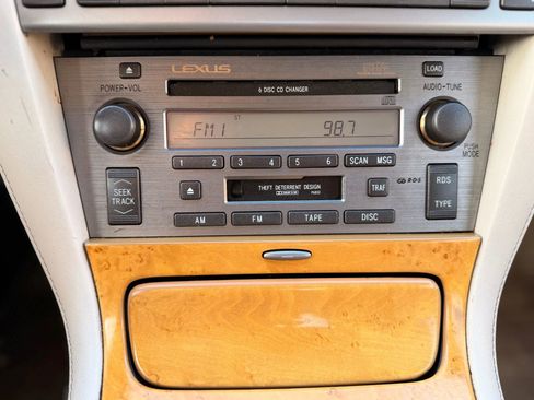 Used 2003 Lexus SC 430 SC 430 Convertible 2D image 27