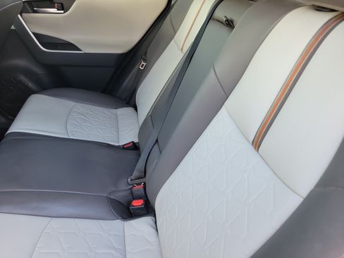 Used 2019 Toyota RAV4 Adventure AWD/4WD image 11