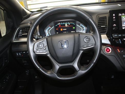 Certified 2024 Honda Odyssey Sport image 22