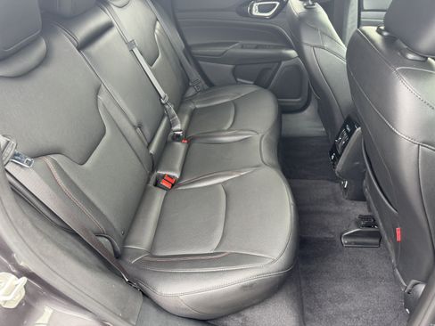 Used 2024 Jeep Compass Trailhawk w/ Trailhawk Elite Group AWD/4WD image 18