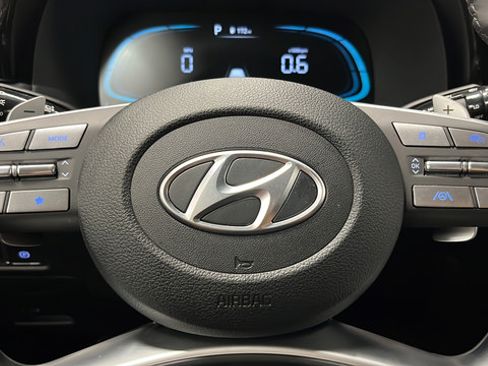 Used 2025 Hyundai Palisade SEL AWD/4WD image 14