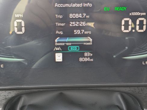 Used 2025 Kia Sportage X-Line image 34