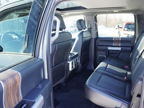 Used 2019 Ford F150 Lariat w/ Equipment Group 502A Luxury image 18