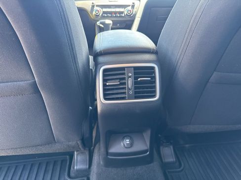 Used 2017 Kia Sportage LX w/ LX Popular Package FWD image 20