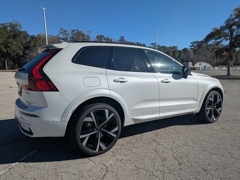 New 2026 Volvo XC60 T8 Ultra w/ Protection Package Premier AWD/4WD image 6