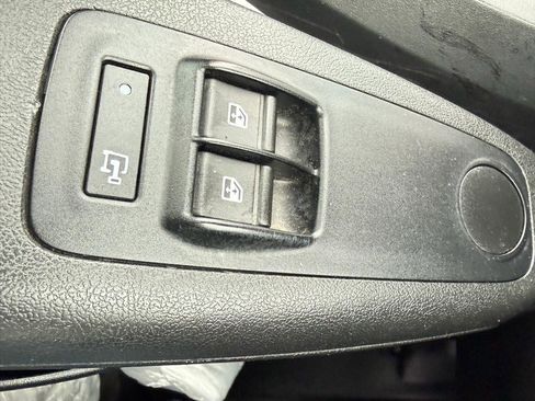 Used 2023 RAM ProMaster 2500 FWD image 22