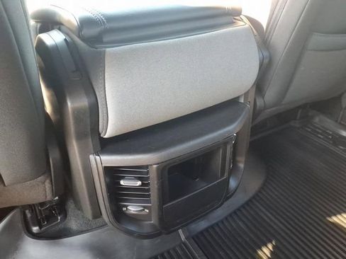 Used 2022 RAM 1500 Big Horn RWD image 9