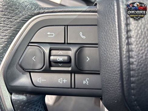 Used 2024 Toyota Tacoma TRD Off-Road AWD/4WD image 24