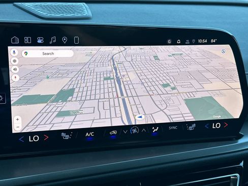 New 2026 Chevrolet Traverse LT w/ Enhanced Driving Package image 19