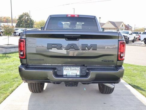 Used 2025 RAM 2500 Big Horn image 34