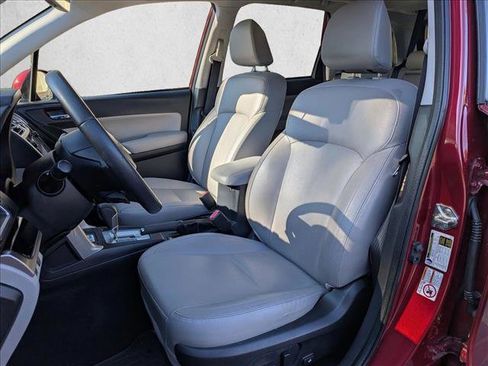 Used 2017 Subaru Forester 2.5i Limited image 17