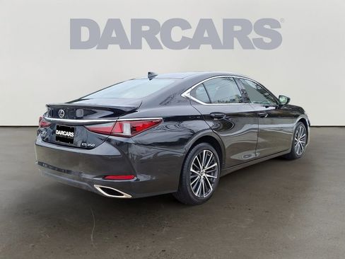 Used 2024 Lexus ES 350 w/ Premium Package image 6