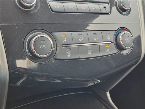 Used 2014 Nissan Altima 2.5 S FWD image 14
