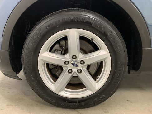 Used 2018 Ford Explorer XLT image 20