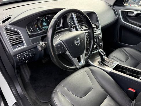 Used 2015 Volvo XC60 T5 Premier image 13