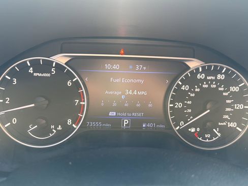 Used 2023 Nissan Altima 2.5 SR w/ SR Premium Package image 18