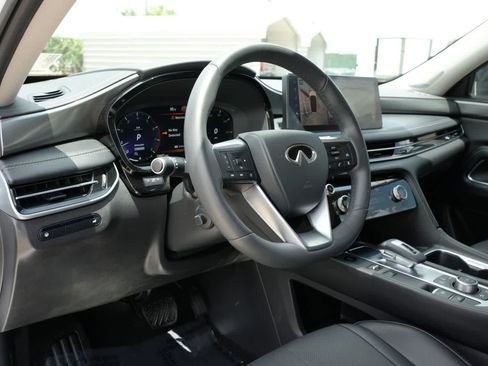 Certified 2026 INFINITI QX60 Luxe w/ Cargo Package FWD image 16