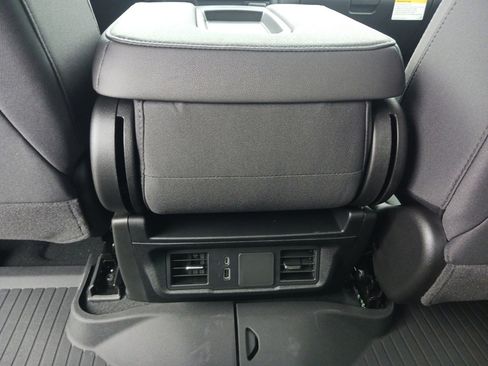 New 2026 Chevrolet Silverado 1500 Custom image 27