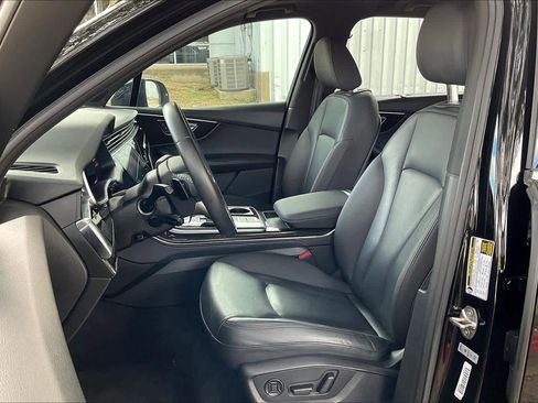 Used 2022 Audi Q7 Premium Plus w/ Premium Plus Package image 6