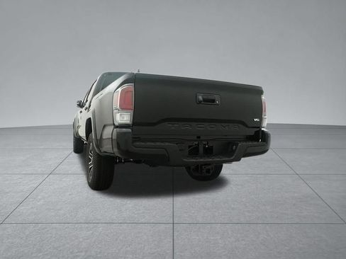 Used 2022 Toyota Tacoma TRD Sport w/ Technology Package RWD image 26