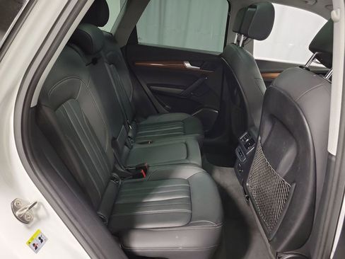 Used 2021 Audi Q5 2.0T Premium w/ Convenience Package image 26