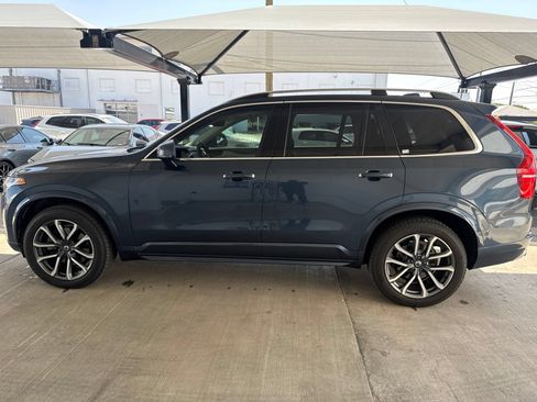 Used 2018 Volvo XC90 T5 Momentum w/ Convenience Package FWD image 8