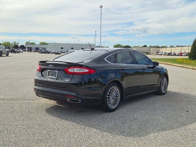 Used 2013 Ford Fusion Titanium w/ Titanium Driver Assist Pkg FWD image 5