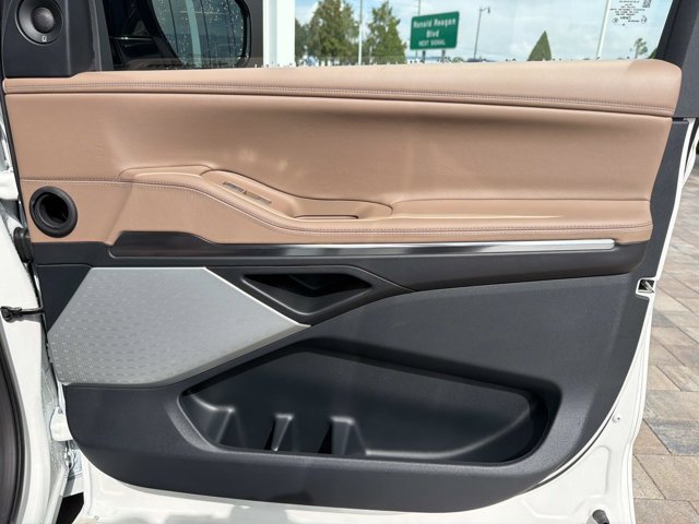 New 2027 Lincoln Navigator Black Label AWD/4WD image 15