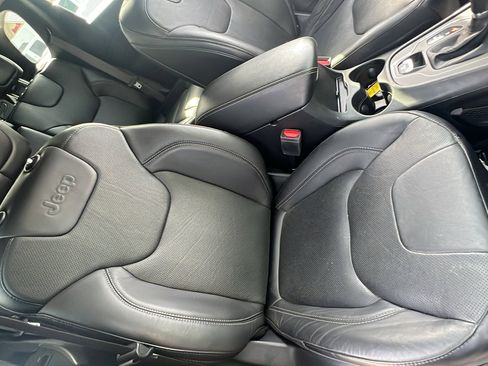 Used 2021 Jeep Cherokee Latitude Lux image 20