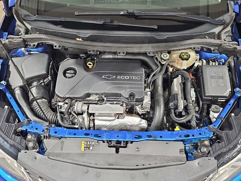 Certified 2018 Chevrolet Cruze LT w/ LT Convenience Package FWD image 33