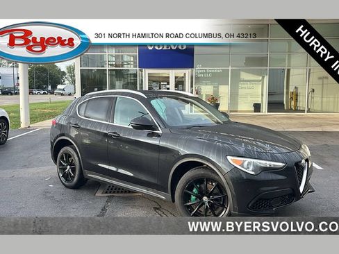 Used 2018 Alfa Romeo Stelvio Ti AWD/4WD image 1