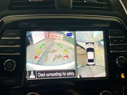 Used 2023 Nissan Maxima SR w/ Sport Mat Group image 14