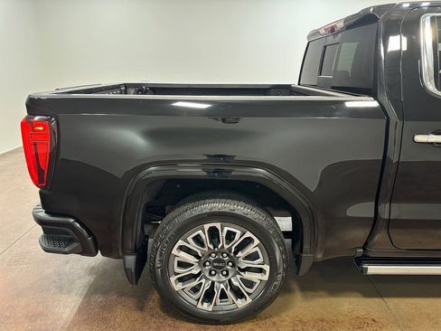 Used 2023 GMC Sierra 1500 Denali Ultimate image 41