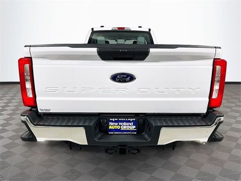 New 2026 Ford F250 XL w/ XL Chrome Package image 5