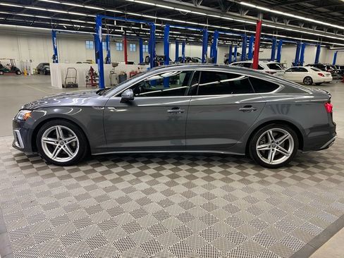 Used 2021 Audi A5 2.0T Premium image 5