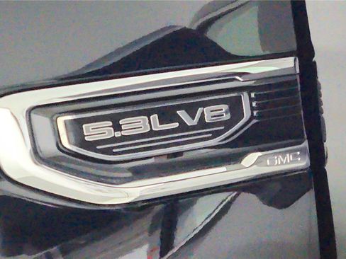 Used 2025 GMC Sierra 1500 SLT image 28