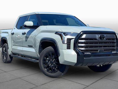 Used 2026 Toyota Tundra Limited AWD/4WD image 2