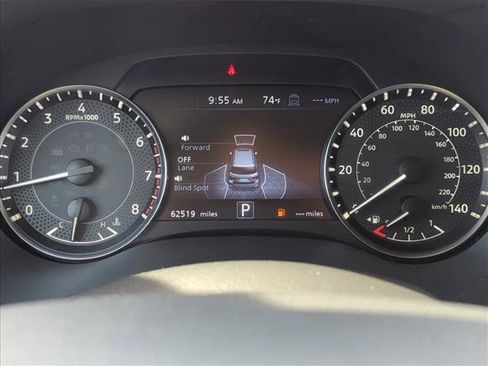 Used 2022 Nissan Armada SL w/ Captain's Chairs Package image 12