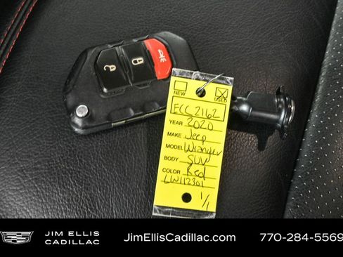 Used 2020 Jeep Wrangler Unlimited Sahara image 35