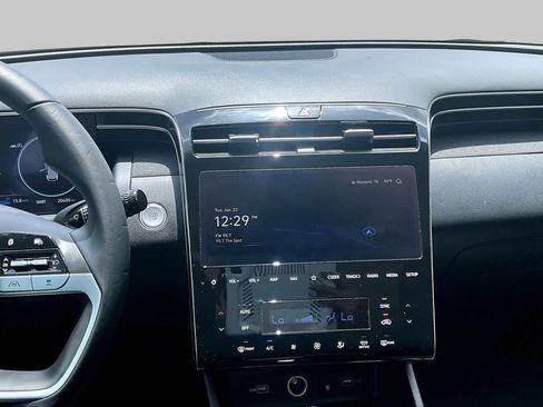 Certified 2024 Hyundai Tucson SEL w/ Convenience Package FWD image 7