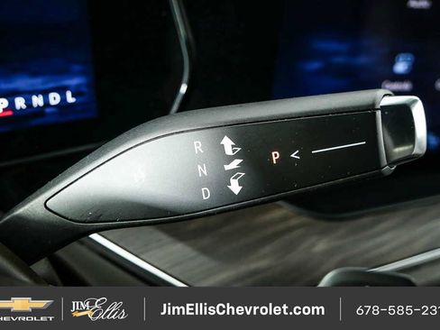 Certified 2025 Chevrolet Tahoe LT AWD/4WD image 18