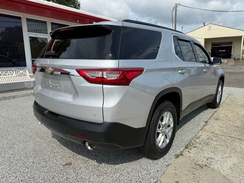 Used 2020 Chevrolet Traverse LT FWD image 14