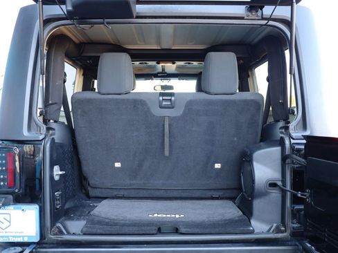 Used 2011 Jeep Wrangler Rubicon w/ Dual Top Group image 13