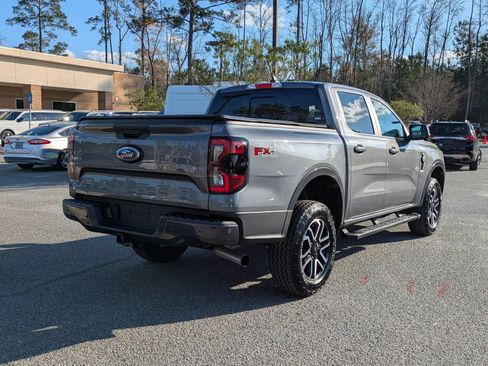 Certified 2024 Ford Ranger Lariat w/ FX4 Off-Road Package image 4