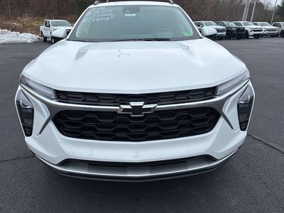 New 2026 Chevrolet Trax LT w/ Driver Confidence Package