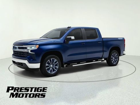 Used 2023 Chevrolet Silverado 1500 LT AWD/4WD image 4